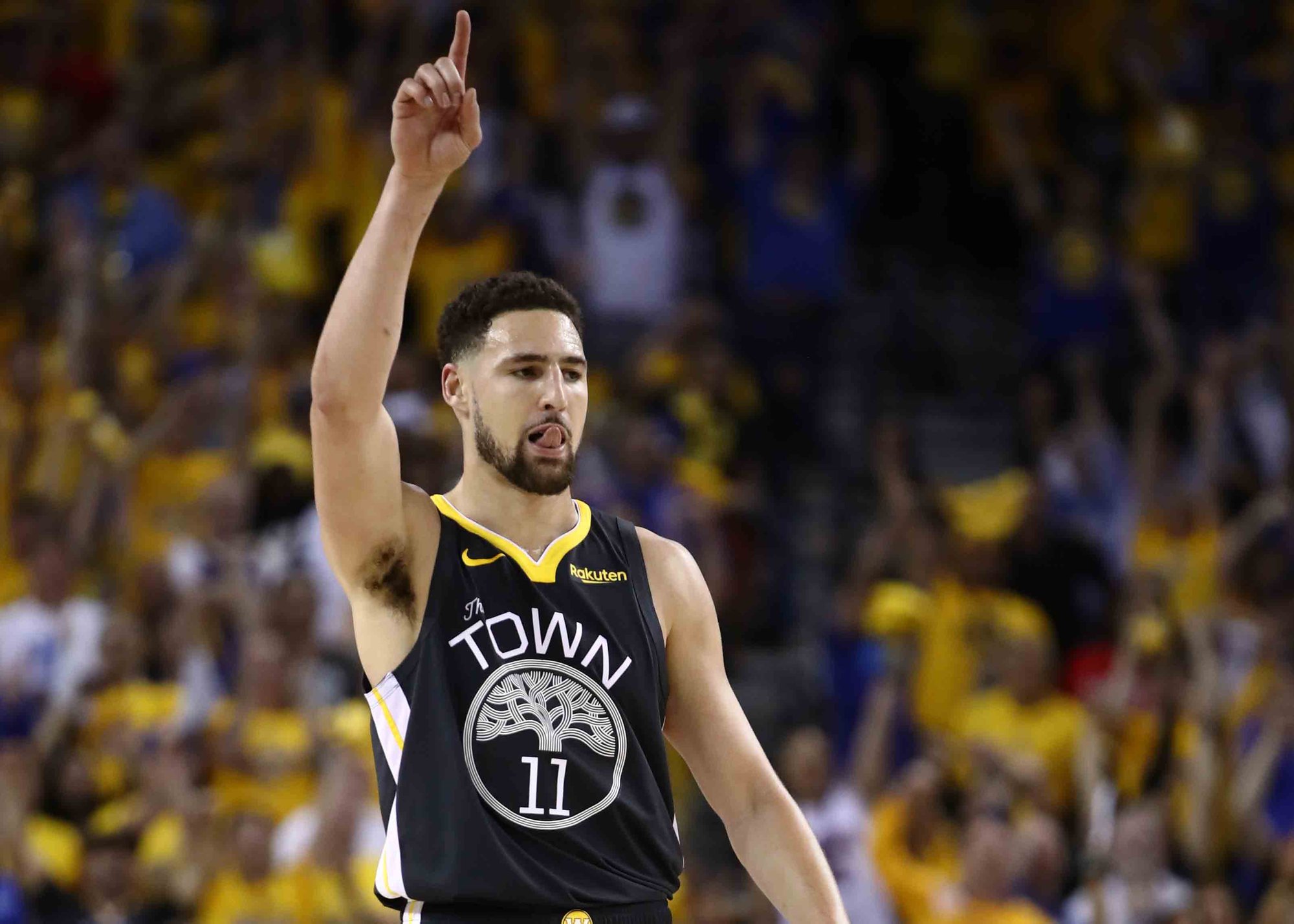 之间做出低 之间做出低